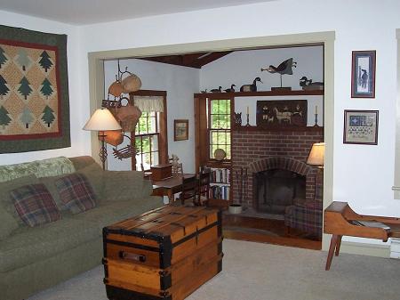 Family room with fireplace 