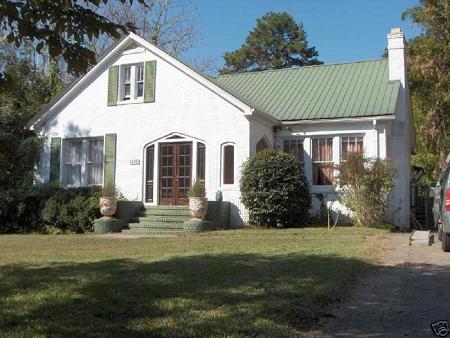 1945 Cottage photo