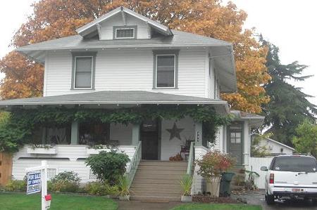 1907 Craftsman Foursquare photo