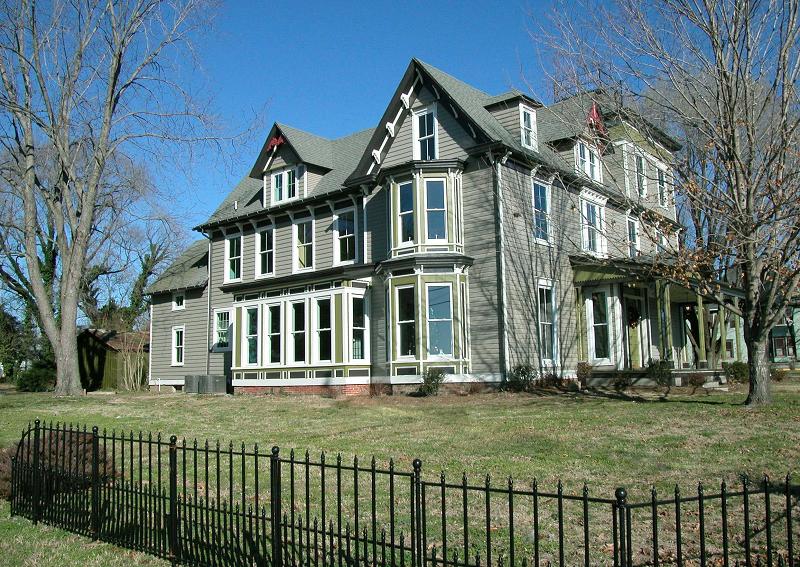 22 Room Victorian