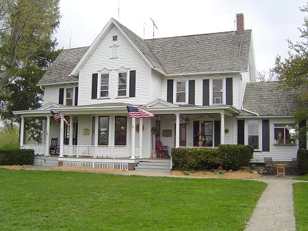 1850 Farmhouse photo