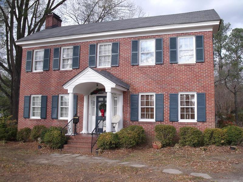 1948 Colonial in Warrenton, North Carolina