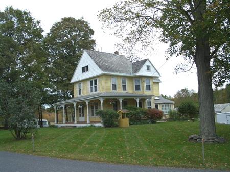 1897 Victorian: Queen Anne photo