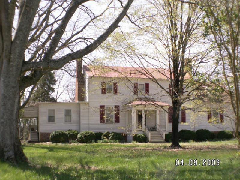 c. 1735 Colonial in Cumberland, Virginia