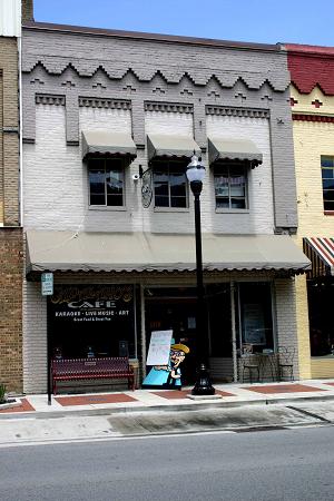 1923 Storefront photo