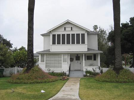 1903 American Foursquare photo