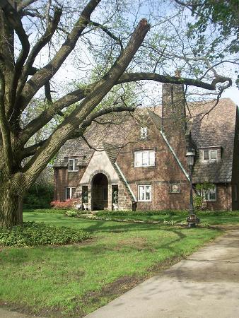 1930 Tudor Revival photo