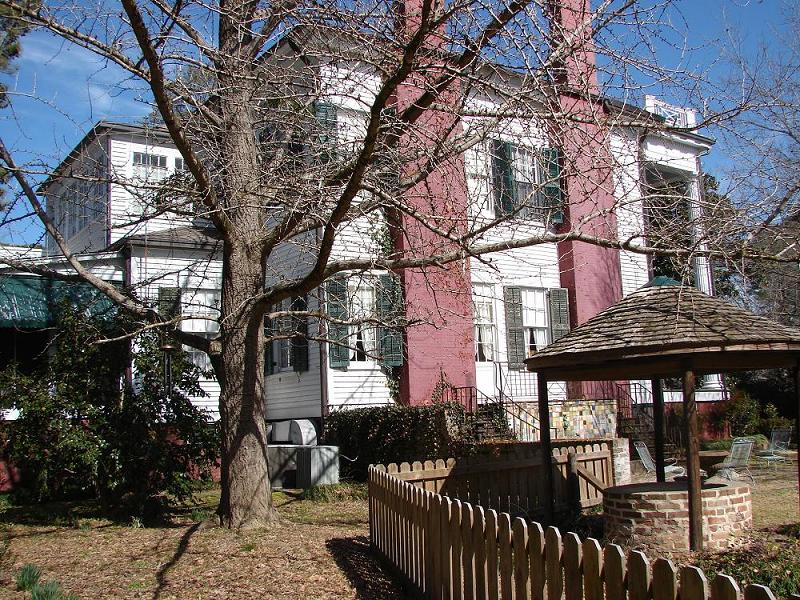 1847 Antebellum in Aberdeen, Mississippi