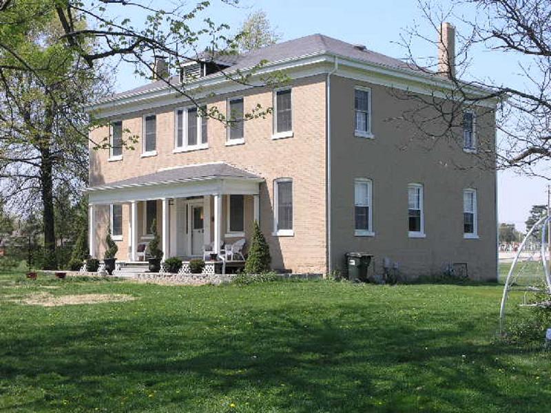 Beautiful Historic Home on 3.8 Acres