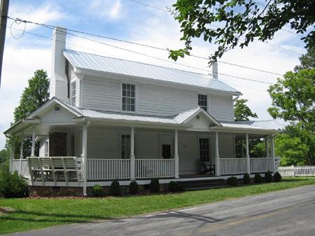 1850 Farmhouse photo