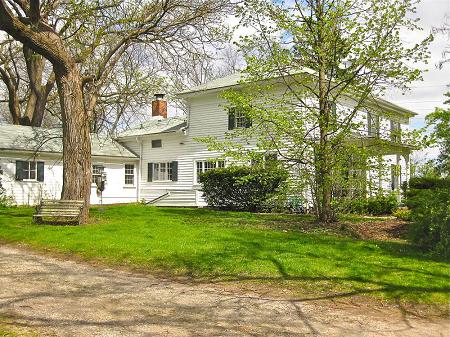 1850 Farmhouse photo