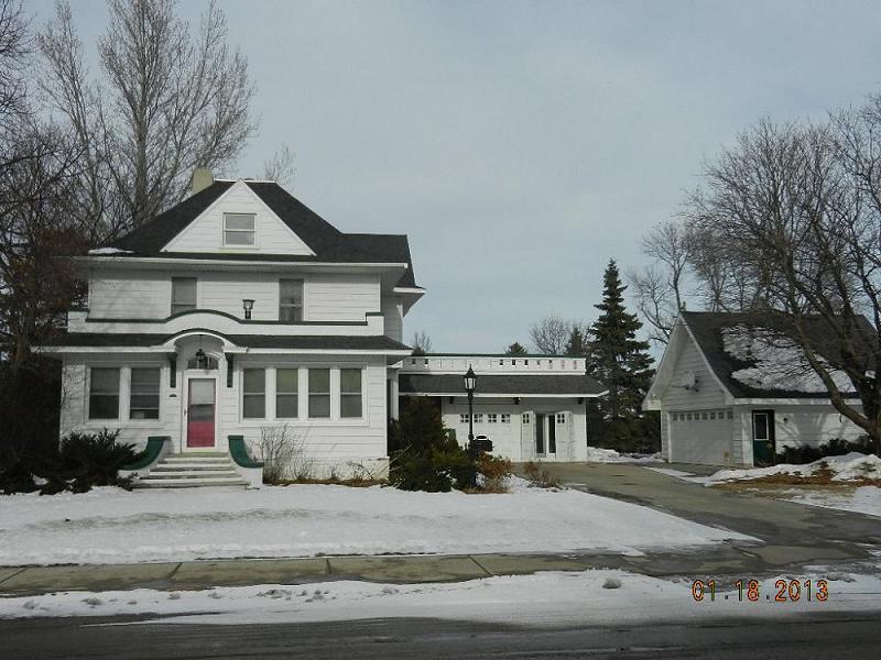 Stately Four Square with Attached Hobby Room & Detached Garage