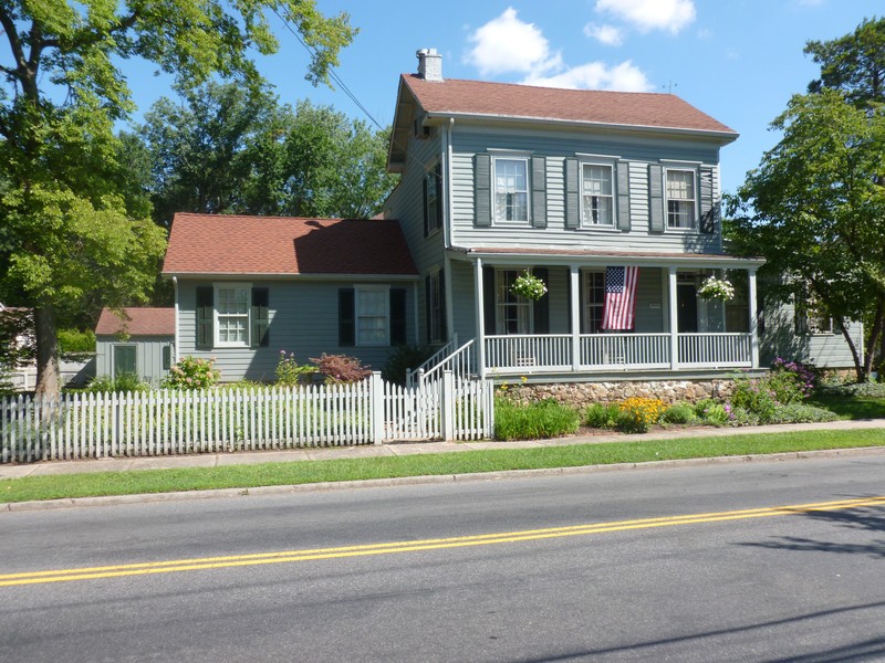 ca 1830 Federal Farmhouse