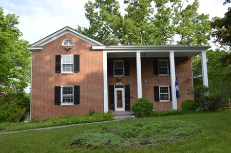 1850 Farmhouse photo