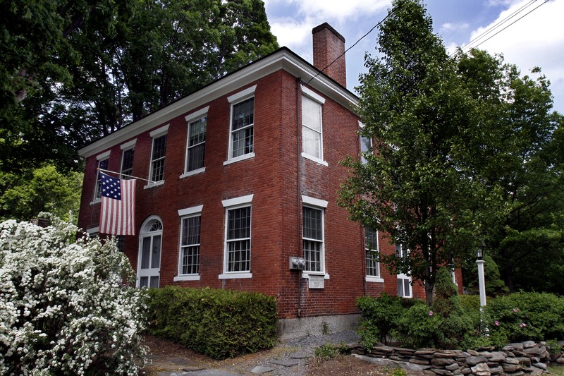 Brick Federal-Historic Park Hill