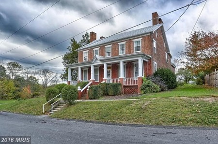 1832 Colonial photo