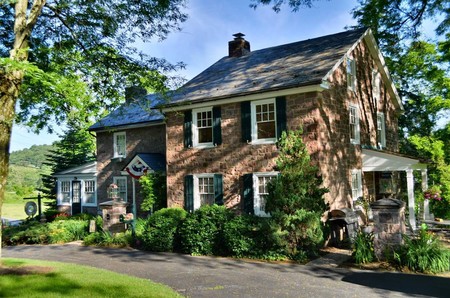 1800 Georgian German Farmhouse photo
