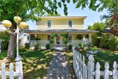 1912 Craftsman Foursquare photo