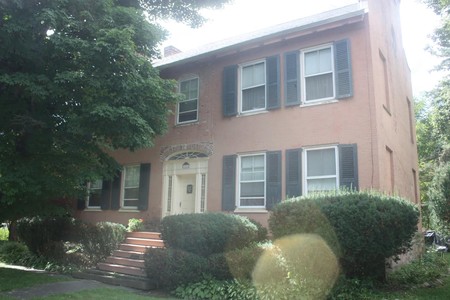 1811 Colonial photo