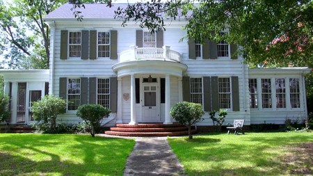 1928 Colonial Revival photo