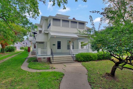1910 Italianate photo
