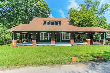1914 Craftsman Foursquare photo