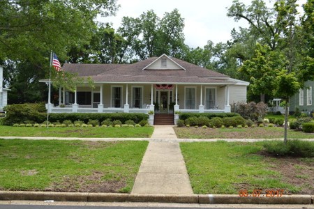 1882 Craftsman Bungalow photo