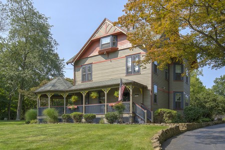 1860 Victorian: Queen Anne photo