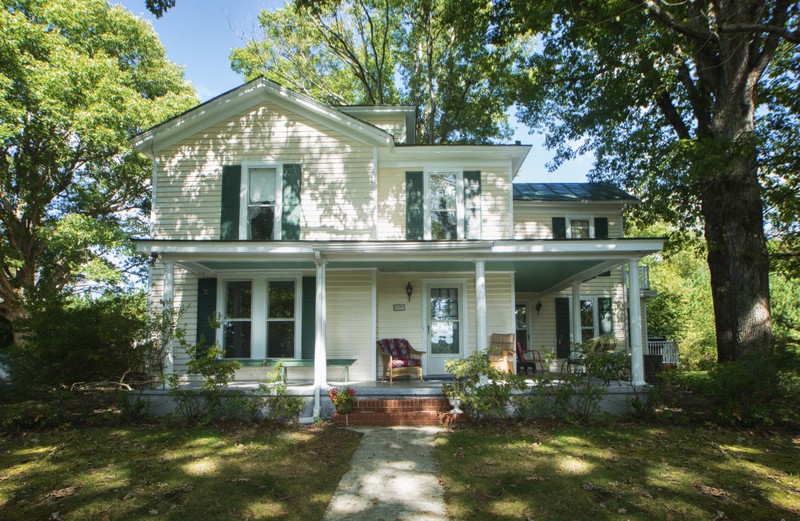 1905 Federal Farm House