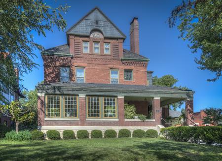 1895 Romanesque Revival photo