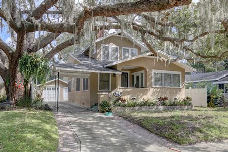 1926 Bungalow photo