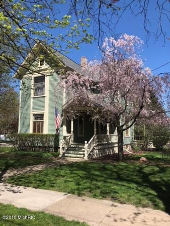 1898 Queen Anne Cottage photo