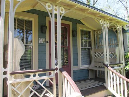 1925 Bungalow photo