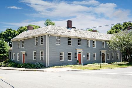 1737 Colonial photo