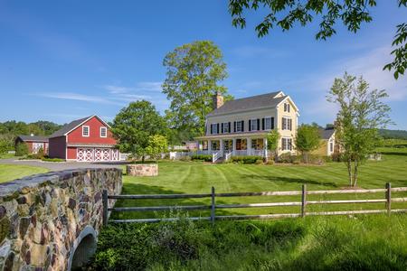1849 Farmhouse photo