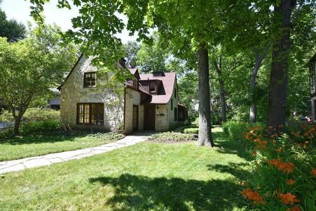 1926 Cotswold Cottage photo