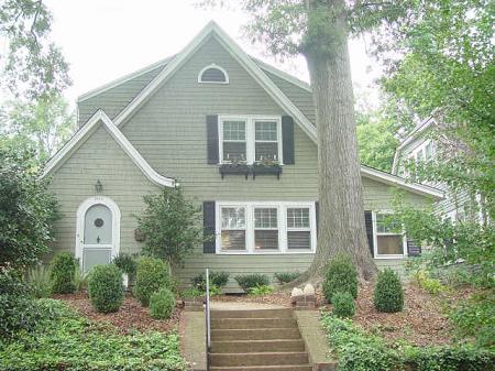 1927 Tudor Revival photo