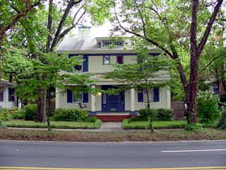 1915 American Foursquare photo