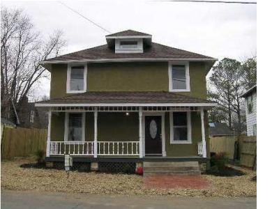 1925 American Foursquare photo