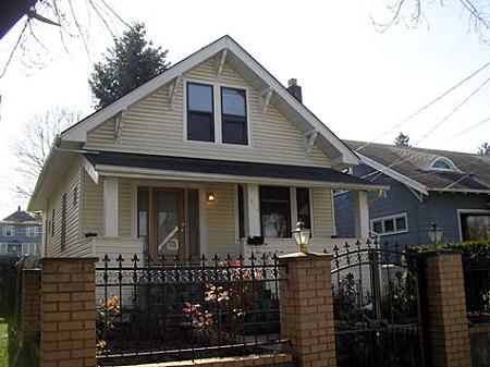 1910 Craftsman Bungalow photo