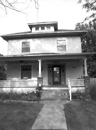 1910 American Foursquare photo