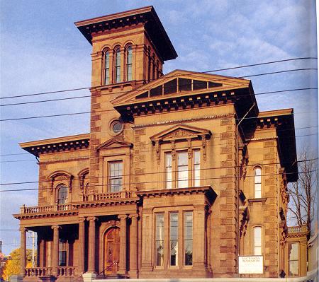 Victoria Mansion Facade