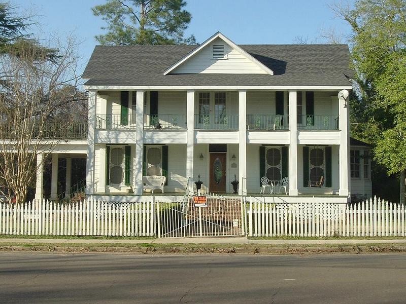 1910 Antebellum in Parrott,