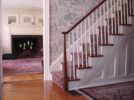 Front to Back Center Hall