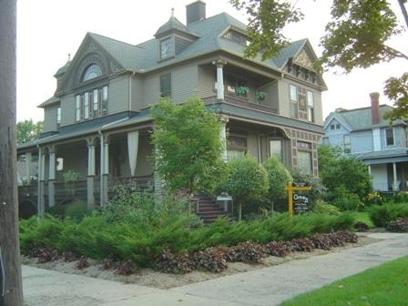 1889 Victorian: Queen Anne photo