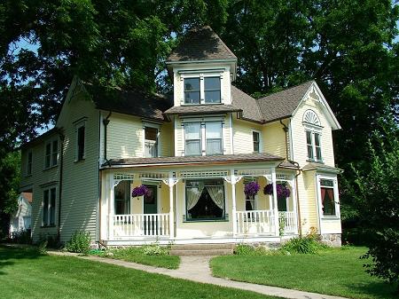 Front facing corner - excellent corner lot across from nature trail - note the copper gutters!