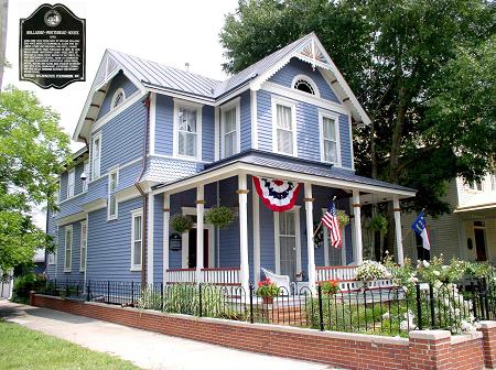 1892 Victorian: Queen Anne photo