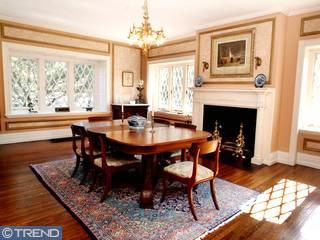 Formal dining room