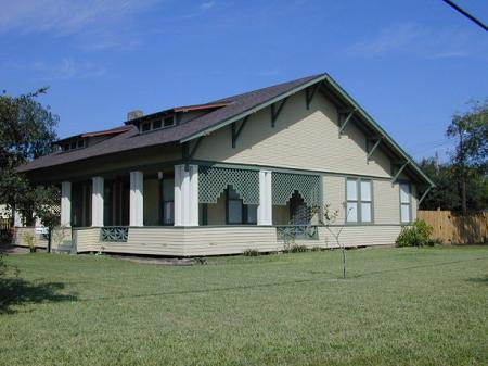 1910 Craftsman Bungalow photo