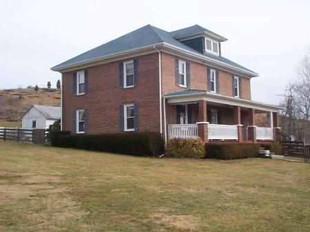 1925 American Foursquare photo